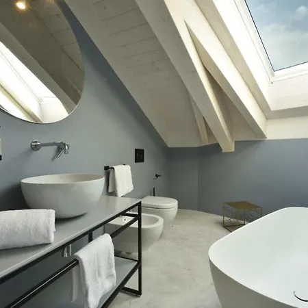 Ξενοδοχείο Boutique De La 3*