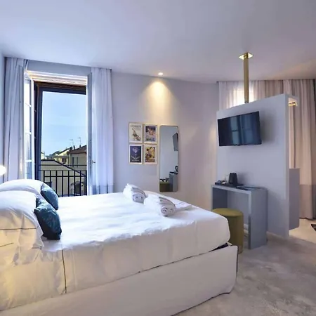 Hotel Boutique De La 3*