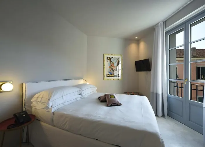 Boutique De La Hotel