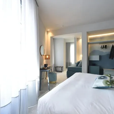 Boutique De La Hotel