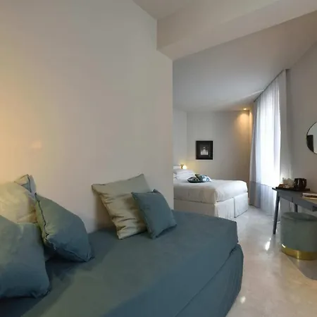 ホテル Boutique De La 3*