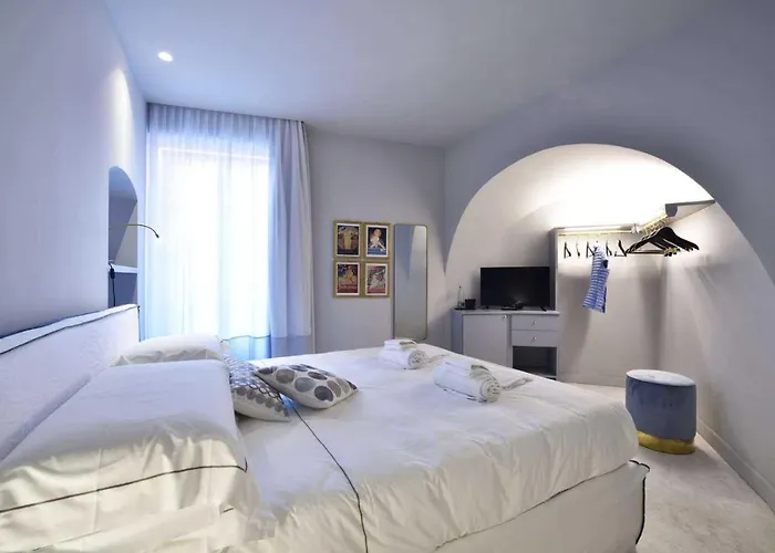 Ξενοδοχείο Boutique De La 3*