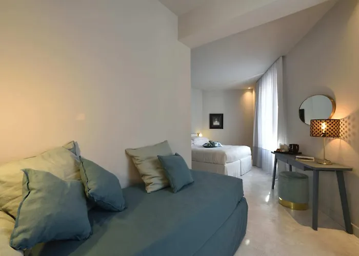 Ξενοδοχείο Boutique De La 3*